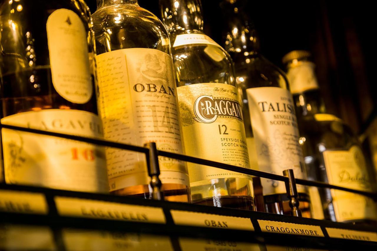The Queens Head Kettlesing 해러게이트 외부 사진